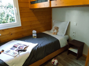 Terres de France - Hameaux des Marines