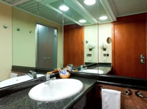 Отель Gran Bali