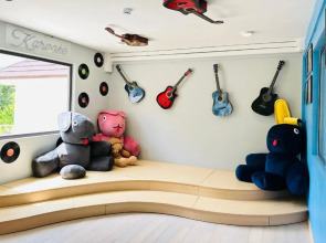 Отель Oblu Xperience Ailafushi 