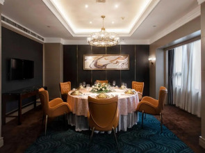 Jinjiang West Capital International Hotel