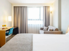 Hotel ILUNION Valencia 4