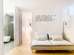 MY LX FLAT Bairro Alto Design Apartments