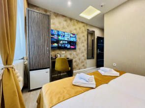 Side One Design Hotel