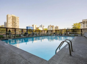 Sandman Suites Vancouver on Davie