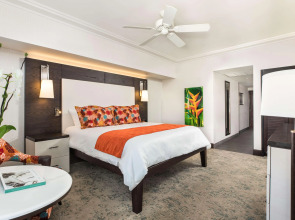 The Palms Hotel & Spa