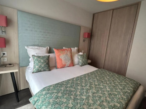 Residhome Paris-Guyancourt