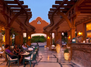 Charmillion Gardens Aquapark