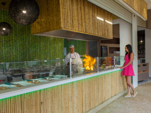 Курорт Malama Beach Holiday Village