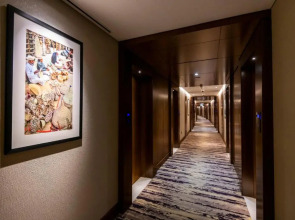 Crowne Plaza Muscat OCEC by IHG