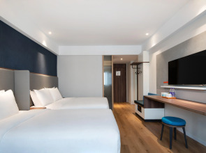 Holiday Inn Express Sanya Bay by IHG