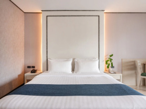 Manhattan Pattaya Hotel