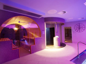 Grand Plaza Hotel & Wellness