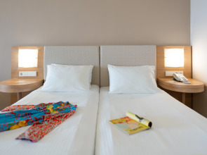 Kresten Royal Euphoria Resort