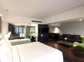 The Mira Hong Kong Hotel