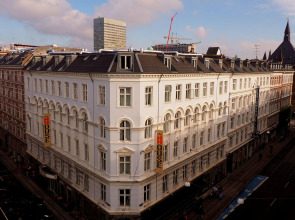 Urban House Copenhagen by MEININGER