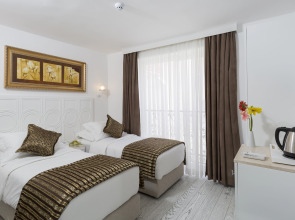 Wise Hotel & SPA - Adult Only