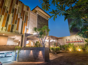 18 Suite Villa Loft by AMITHYA