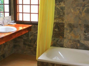 Waterside Resort & Spa