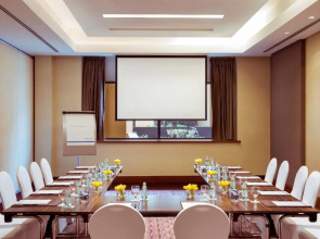 Amwaj Rotana, Jumeirah Beach