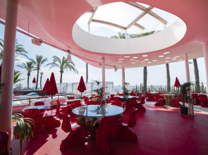 Ushuaia Ibiza Beach Hotel - Adults Only