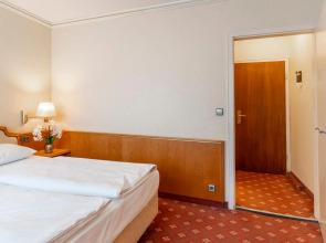 PLAZA INN Rieker Stuttgart Hauptbahnhof