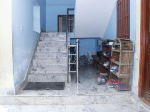 Sara's Backpackers Hotel