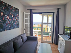 Apartamentos Oasis San Antonio