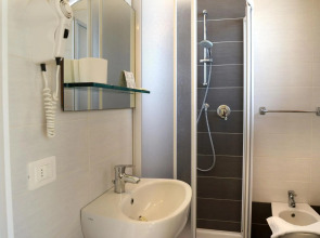 Hotel Embassy Pesaro