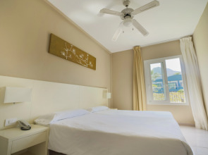 Los Olivos Beach Resort