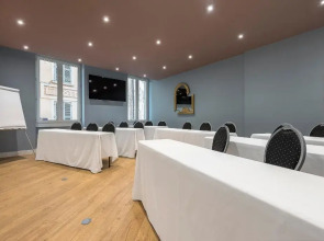 Grand Hôtel Dauphiné Toulon, Boutique Hôtel & Suites