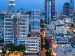 Отель Caravelle Saigon