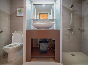 Achievers Airport Hotel