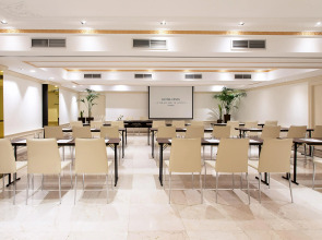 Gran Melia Fenix - The Leading Hotels of the World