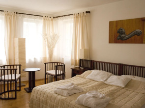 Domus Henrici Boutique Hotel