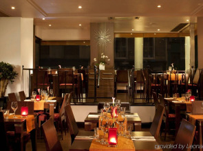 Thistle Trafalgar Square Hotel