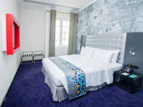 Fairway Colombo - Sri Lanka's First Hotel With Robot Technology