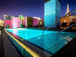 Отель Barcelona Catedral