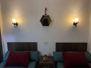 Giza pyramids view Homestay