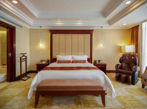 Отель Soluxe Guangzhou