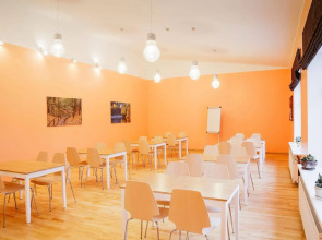 Отель Augustine