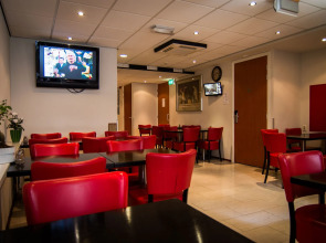 Amsterdam Downtown Hotel