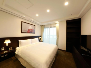 Orakai Insadong Suites