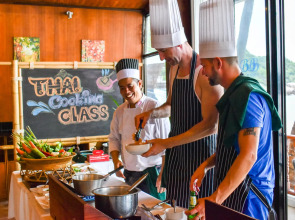 Phangan Bayshore Resort