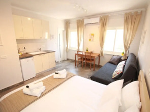 Gabriel Apartments - Stylish Suites - King George ST