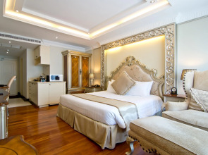 LK The Empress Pattaya