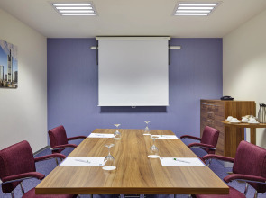 Premier Inn Frankfurt City Centre