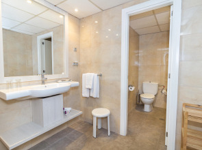 Eix Lagotel Holiday Resort