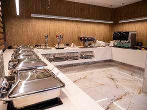 Elmi Suites Beach Hotel - All Inclusive