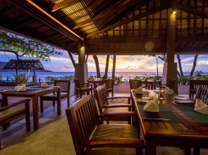 Katathani Phuket Beach Resort