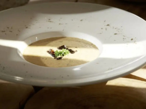 Emanya at Etosha Game Lodge